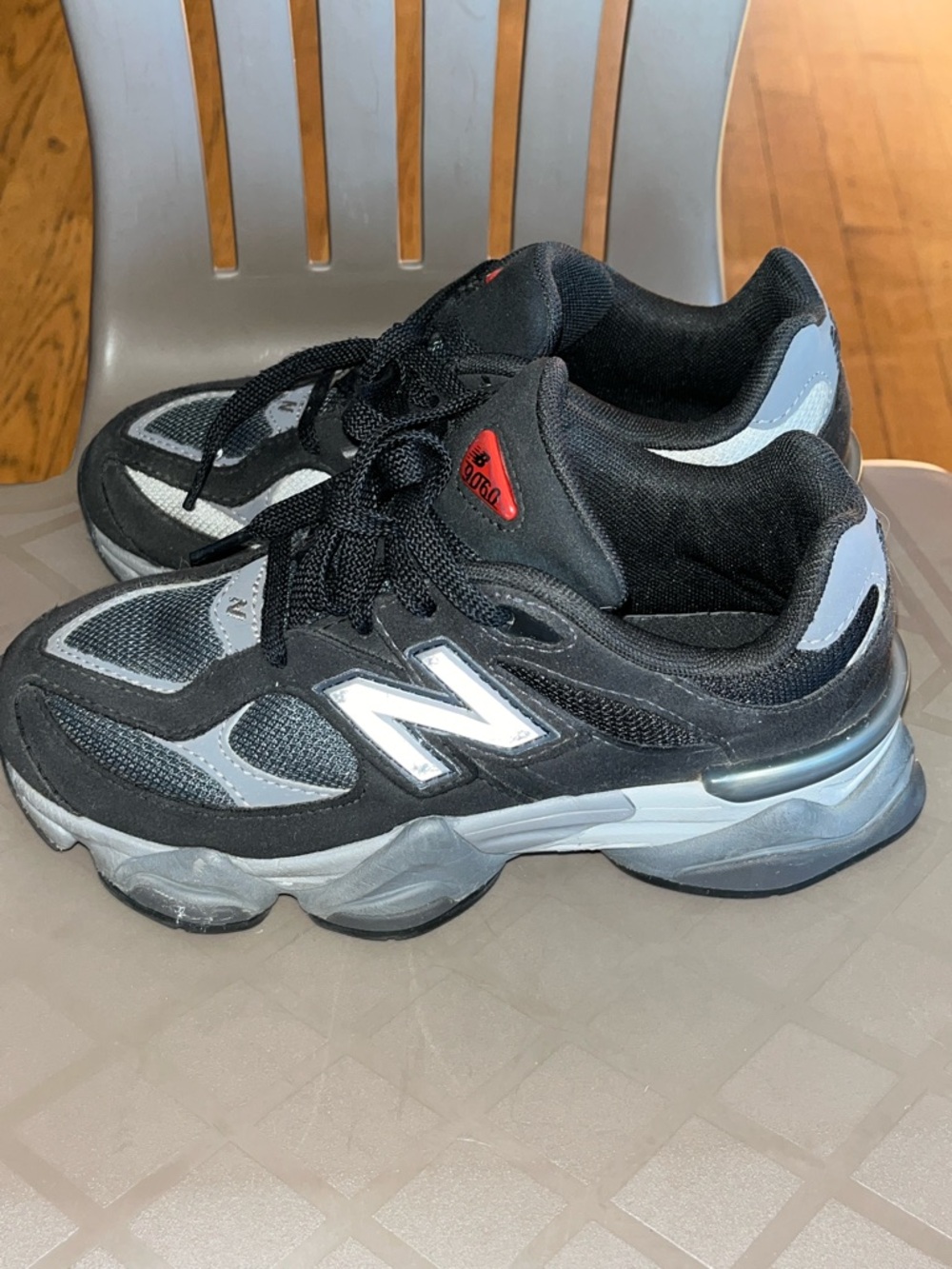 New Balance Kids Black & Gray Mesh Athletic Sneakers with Red Accents
